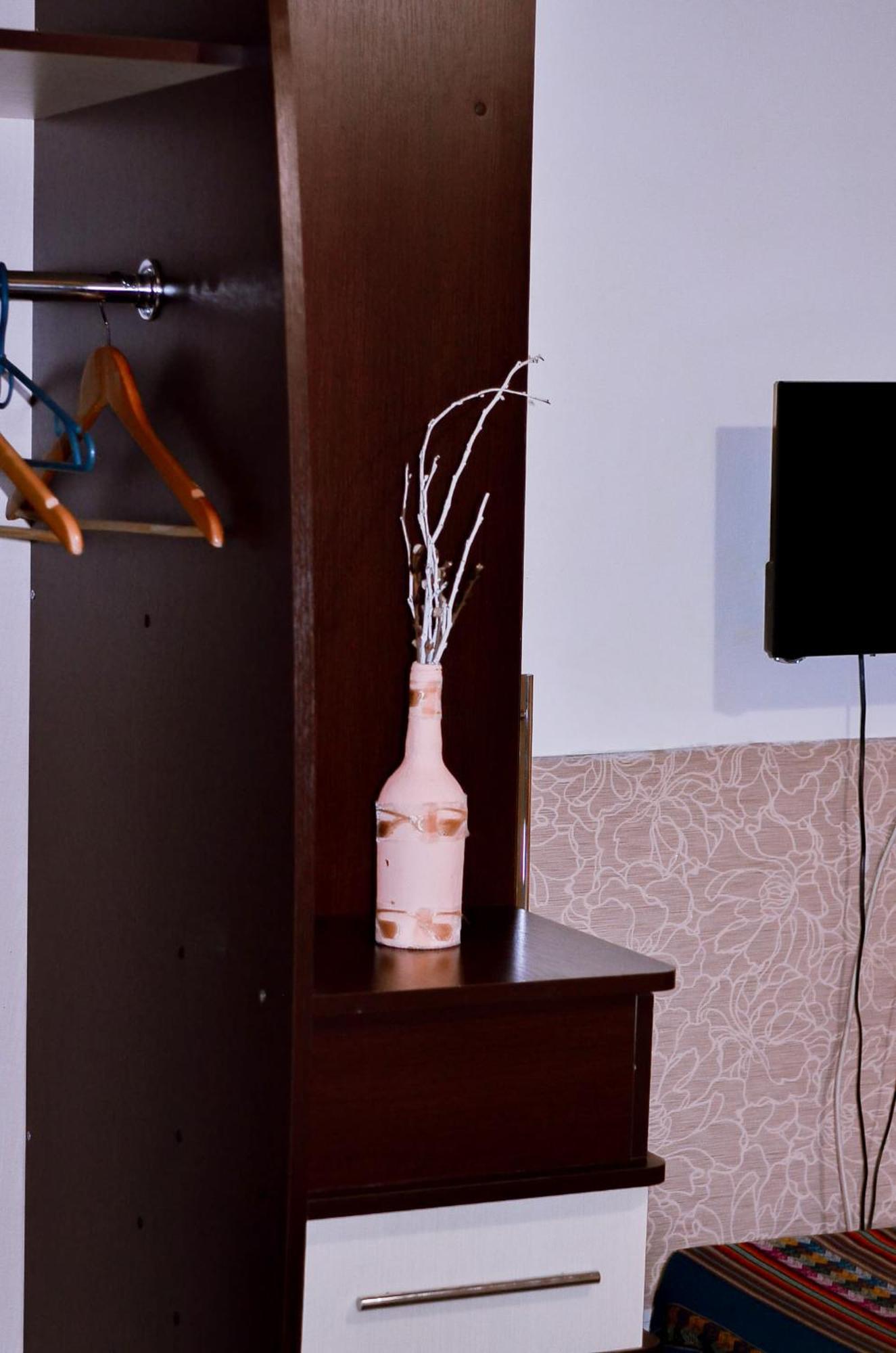 Guest House Mandrivnyi Rooms&Apartments Yasinya Buitenkant foto